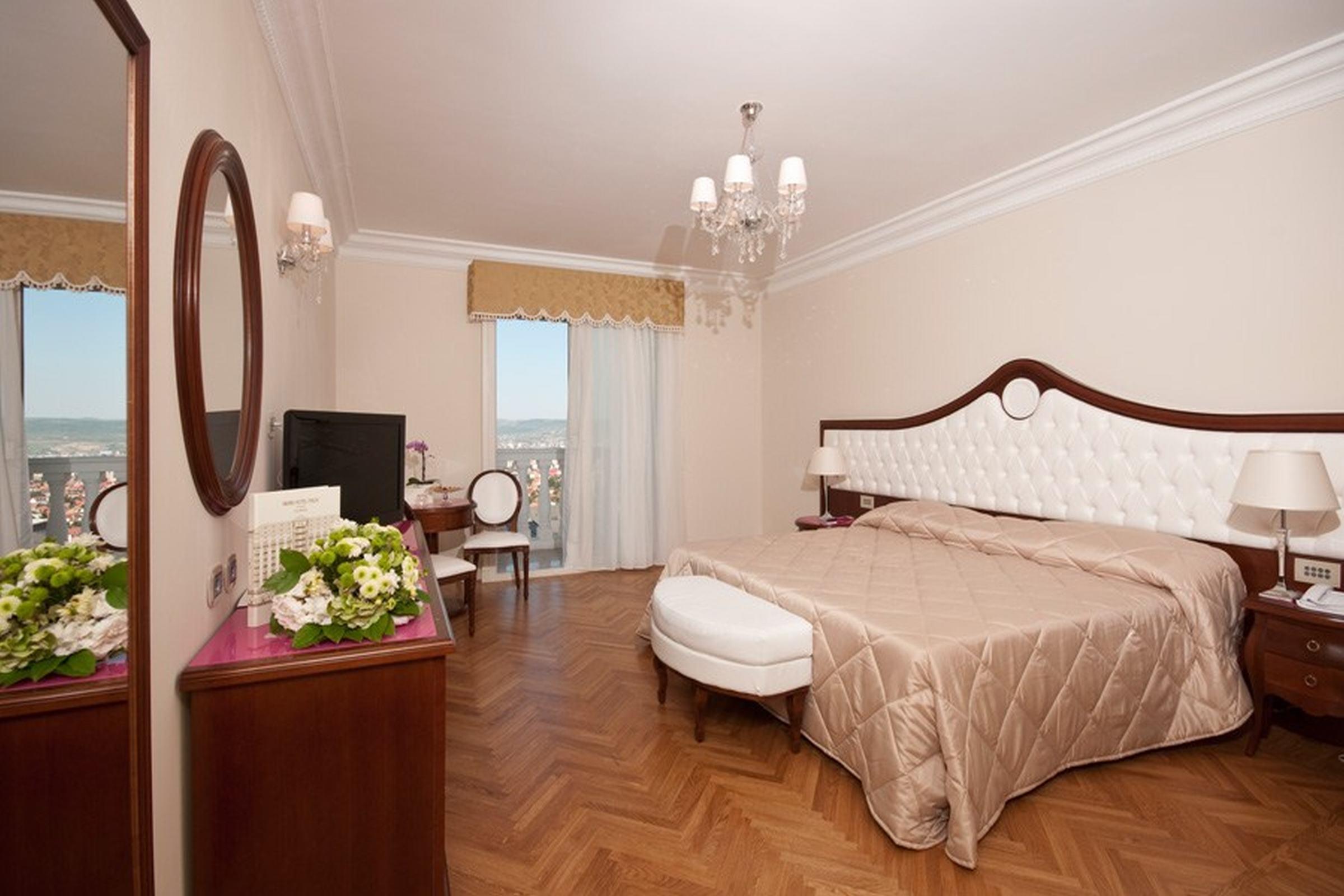 Grand Hotel Italia Клуж-Напока Екстер'єр фото