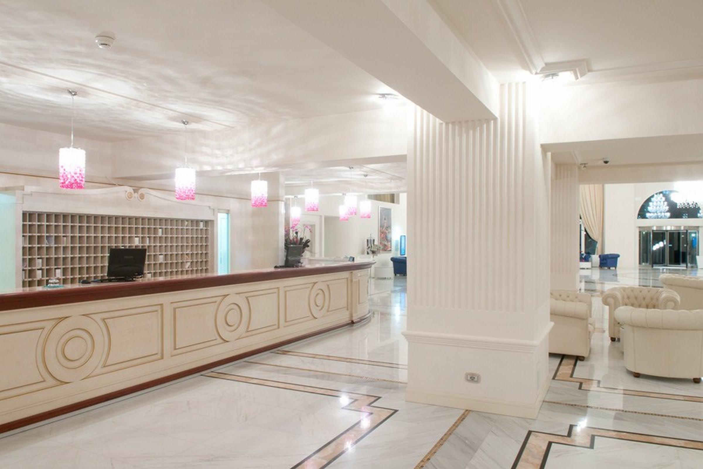 Grand Hotel Italia Клуж-Напока Екстер'єр фото