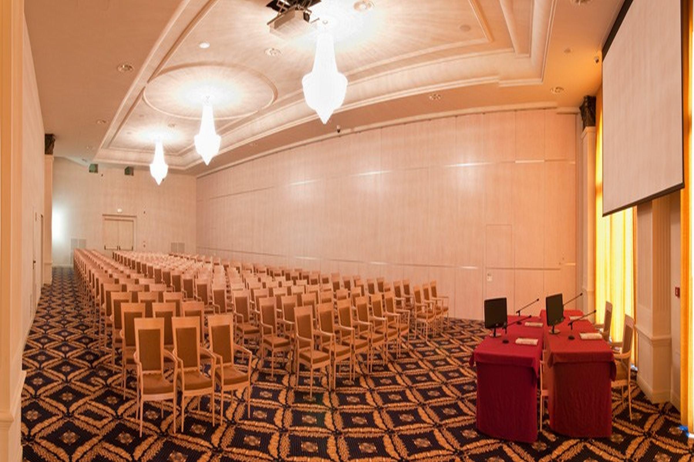 Grand Hotel Italia Клуж-Напока Екстер'єр фото The ballroom